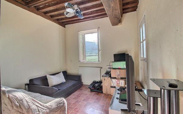 Maison à vendre    6 pièces •  Saint-Symphorien-de-Marmagne