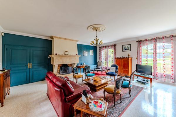 Maison à vendre  12 pièces - 238 m2 ST BERTHEVIN - 53