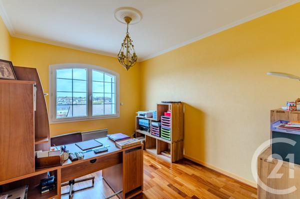 Maison à vendre  12 pièces - 238 m2 ST BERTHEVIN - 53