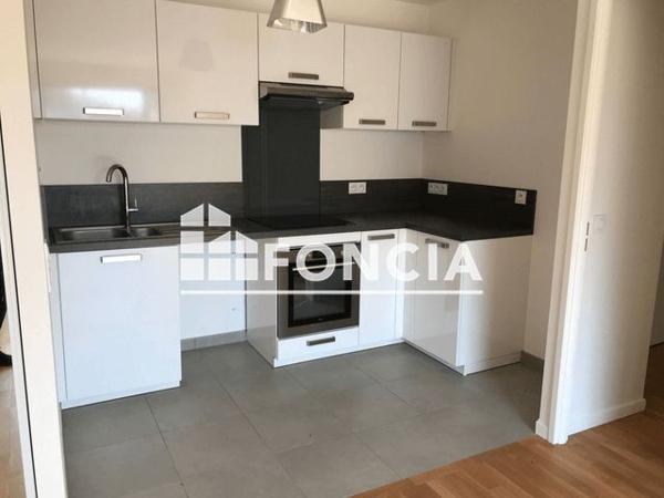 Location Appartement 3 pièces 60.13 m² - 8 ROUTE DE SAINT GERMAIN/ 1 RUE JEANNE BAUDOT Louveciennes 78430