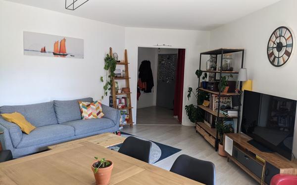 Appartement à vendre    4 pièces • 77,20 m2 Joinville-le-Pont