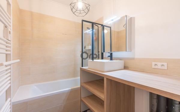 Appartement à vendre    4 pièces • 77,20 m2 Joinville-le-Pont