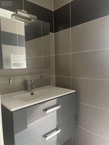 Murs commerciaux à vendre à Bailleul dans le Nord (59270), ref : F30332