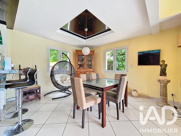 Maison à vendre 6 pièces 196 m² Cugnaux