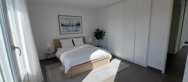 30.GARD.NIMES. Magnifique appartement de 69 m² avec terrasse de  42 m² dans résidence hautement sécurisée quartier Hoche