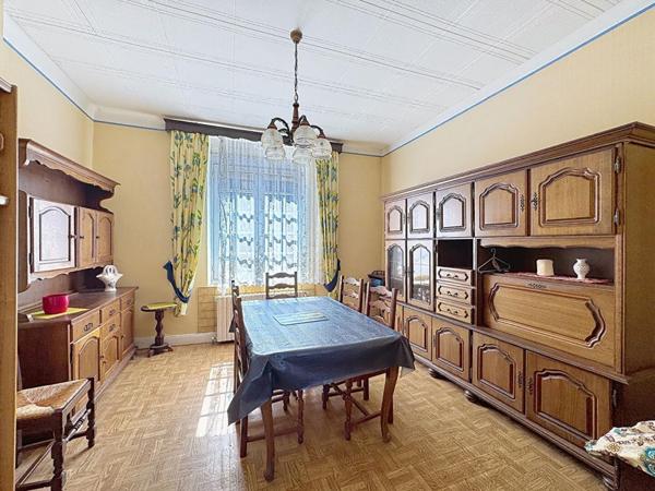 Maison familiale au calme - 3 chambres -  Jardin clos -  Double garage