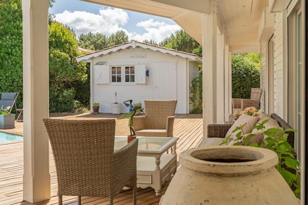 Villa 160m2 Piscine Pool house Garage