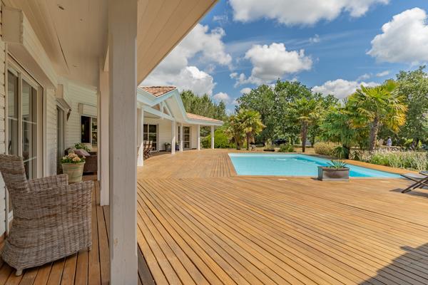 Villa 160m2 Piscine Pool house Garage