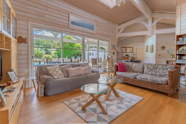 Villa 160m2 Piscine Pool house Garage