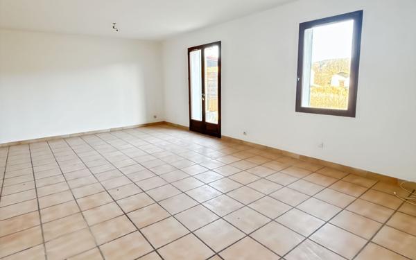 Maison à vendre    4 pièces •  Mallemoisson