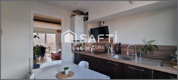 Appartement T4bis avec terrasse, garage et jardin