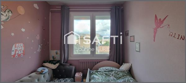 Appartement T4bis avec terrasse, garage et jardin