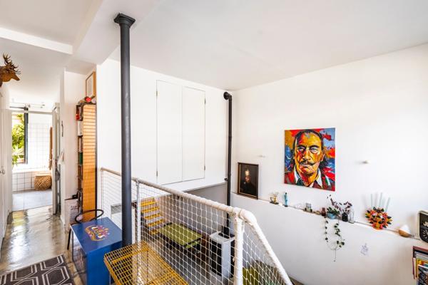 Loft atypique Mairie LES LILAS 2 chambres