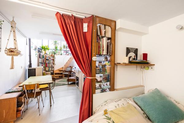 Loft atypique Mairie LES LILAS 2 chambres