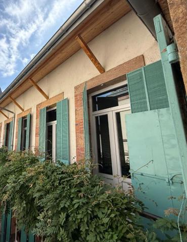 Maison Moulins avec garage et éxtérieur