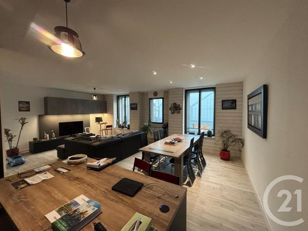 Appartement à vendre  4 pièces - 93,83 m2 VANNES - 56