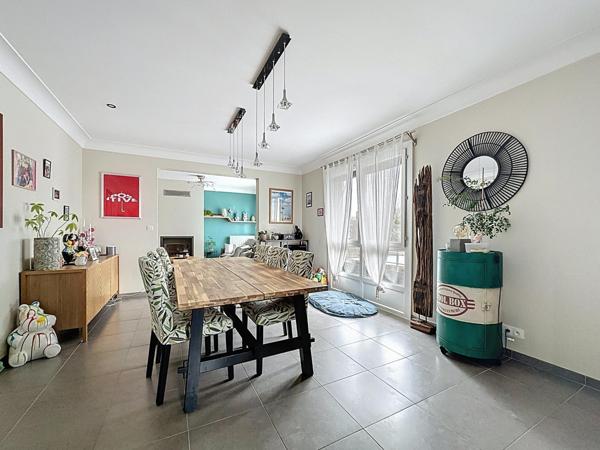 Maison familiale 165 m² avec sous-sol complet