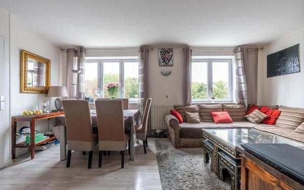 Appartement à vendre    3 pièces • 64,09 m2 Joinville-le-Pont