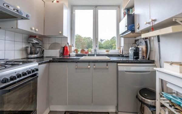 Appartement à vendre    3 pièces • 64,09 m2 Joinville-le-Pont