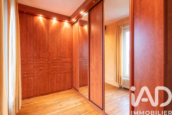 Maison à vendre 8 pièces 210 m² Saint-Maur-des-Fossés