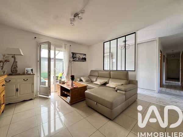 Maison à vendre 6 pièces 124 m² Guichainville