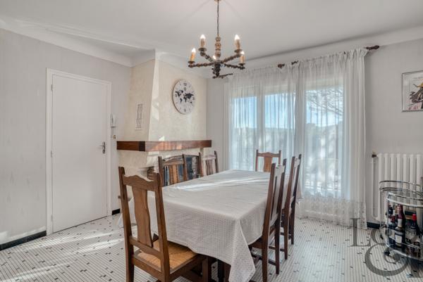 A vendre maison avec jardin proche de toutes les commodités à Sainte-Livrade-sur-Lot