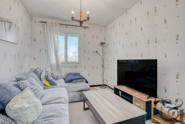 A vendre maison avec jardin proche de toutes les commodités à Sainte-Livrade-sur-Lot