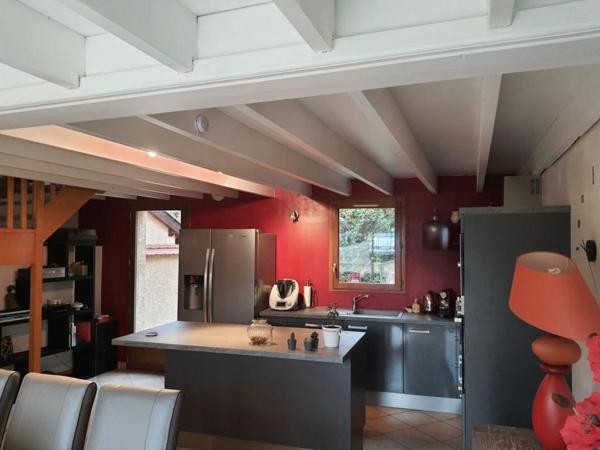 Belle maison de Type T4 , Saint-forgeux