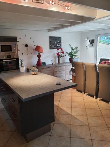Belle maison de Type T4 , Saint-forgeux