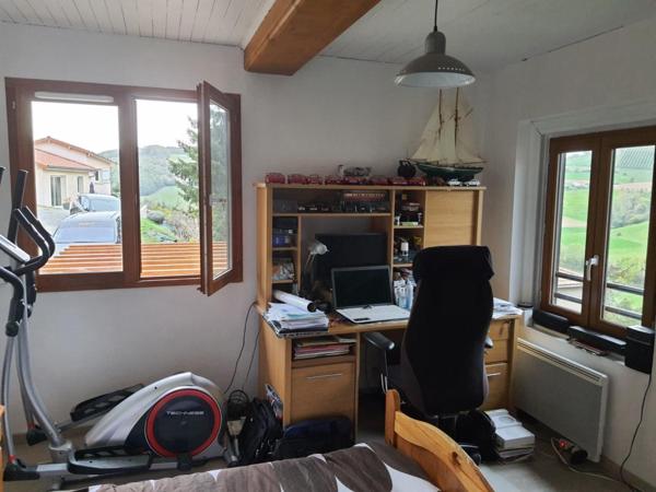 Belle maison de Type T4 , Saint-forgeux