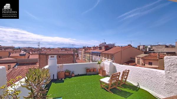Triplex atypique  avec terrasse  .Hyper centre ville de Perpignan