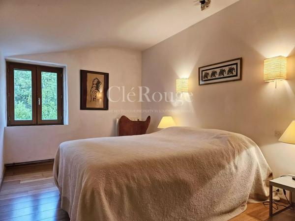 À proximité de Duras – Exceptionnelle propriété privée avec 7 chambres et un gîte dans la campagne girondine