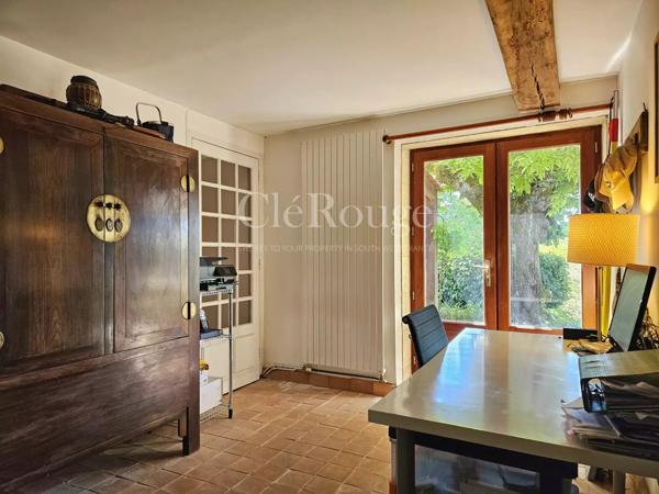 À proximité de Duras – Exceptionnelle propriété privée avec 7 chambres et un gîte dans la campagne girondine