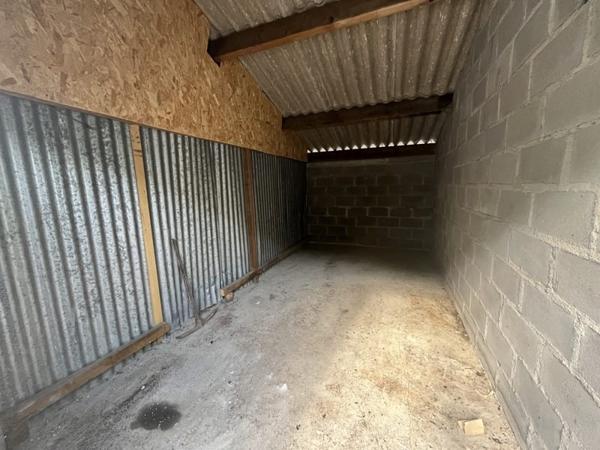 Parking à louer 70 € CC Blois 12 m² DPE
