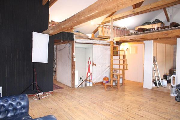 Maison  avec jardin , garage et appartement indépendant