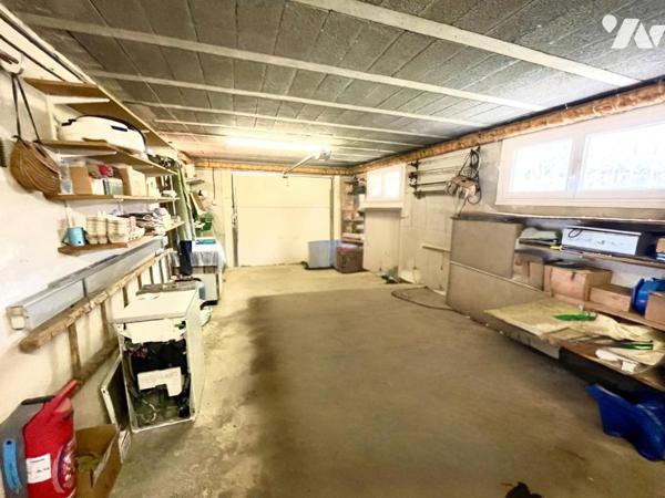 GRANDE MAISON FAMILIALE DE 164 M² - LA ROUEYRE DES BESSONS