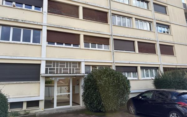 Appartement à vendre    2 pièces • 50 m2 Saint-Jean-le-Blanc