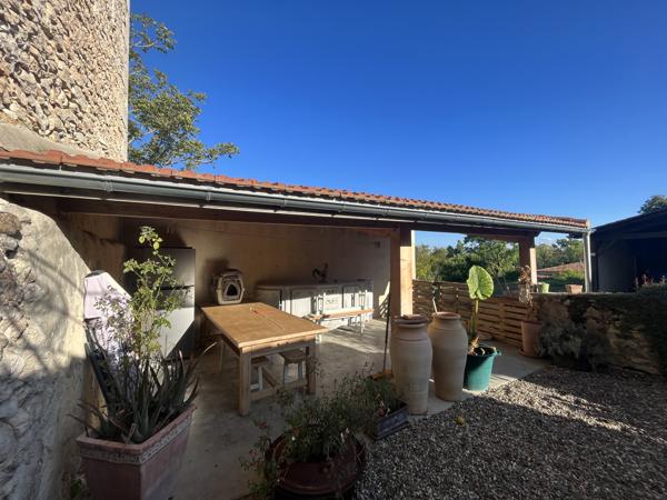 Mauvezin (32120) Maison en pierre 110 m² - 3 chambres - Jardin- Vue Pyrénées