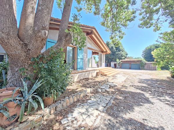 Villa 5 pièces 145 m2