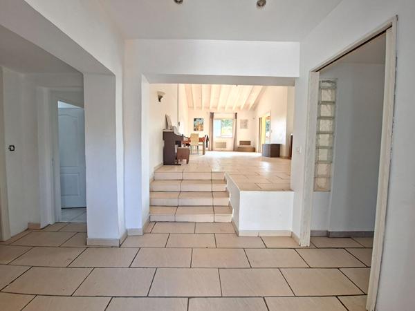 Villa 5 pièces 145 m2