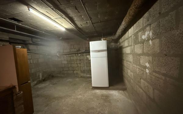 Maison à vendre    5 pièces •  Eu