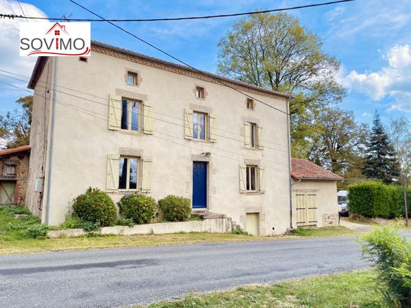 EN CAMPAGNE, BELLE MAISON CHARENTAISE INDÉPENDANTE EN PIERRE, ENTIÈREMENT RESTAURÉE, SUR 4800 M2 DE TERRAIN