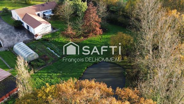 Propriété de 137m2 dans un hameau avec 1 hectare de terrain proche de la Roche sur Yon