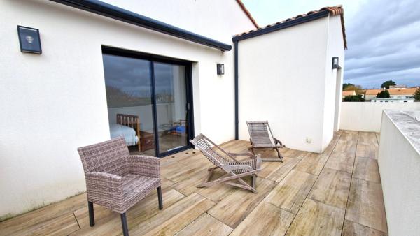 Proche centre-ville et plages