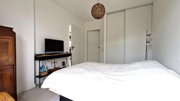 Proche centre-ville et plages