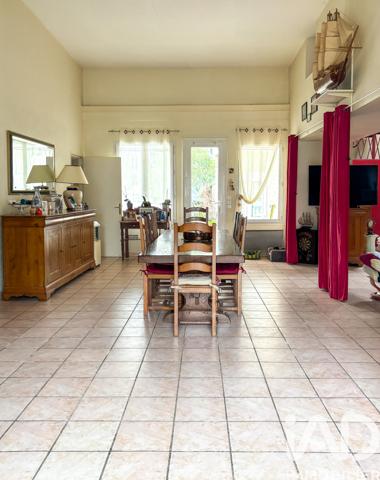 Maison à vendre 7 pièces 188 m² Semussac