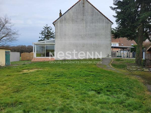 Maison familiale avec 3 chambres ; quartier calme à Saint Porchaire