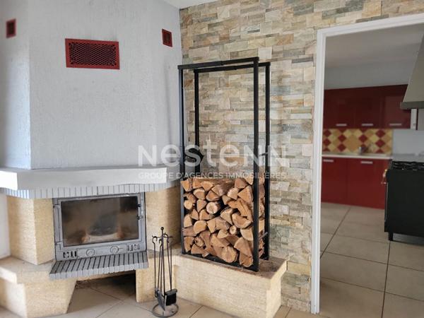 Maison familiale avec 3 chambres ; quartier calme à Saint Porchaire