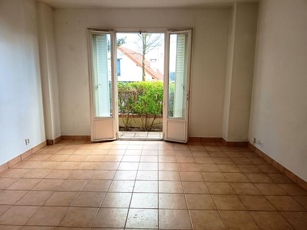 studio 23m² à SAVIGNY SUR ORGE