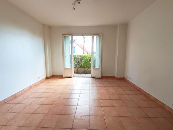 studio 23m² à SAVIGNY SUR ORGE